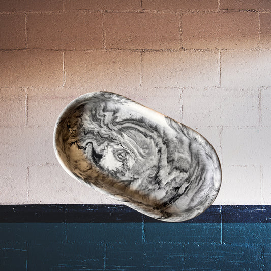 Minimalist Oval Tray